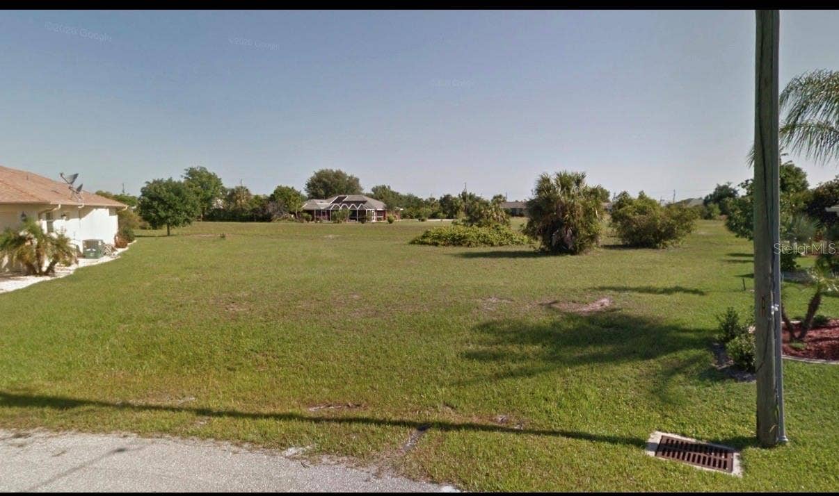 335 VITORIO STREET, Punta Gorda, FL 33983