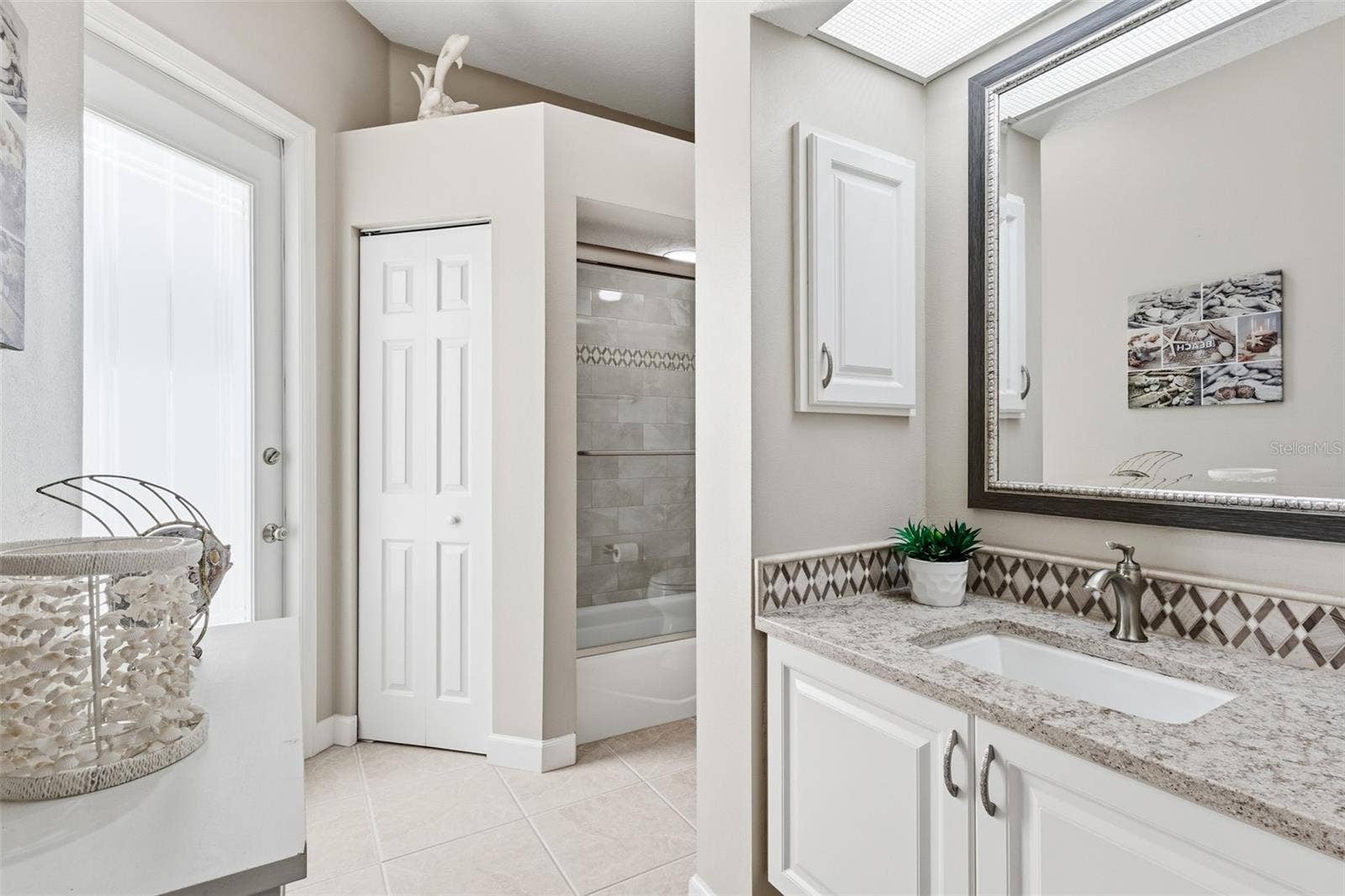 8728 53RD TERRACE E, Bradenton, FL 34211 8728 53RD TERRACE E, Bradenton, FL 34211