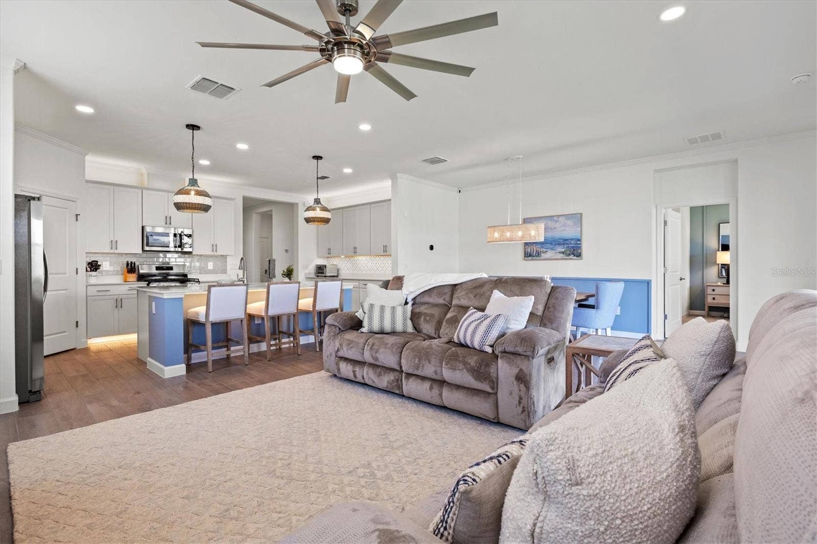 5144 SPOTTED SEAL LANE, Bradenton, FL 34211 5144 SPOTTED SEAL LANE, Bradenton, FL 34211