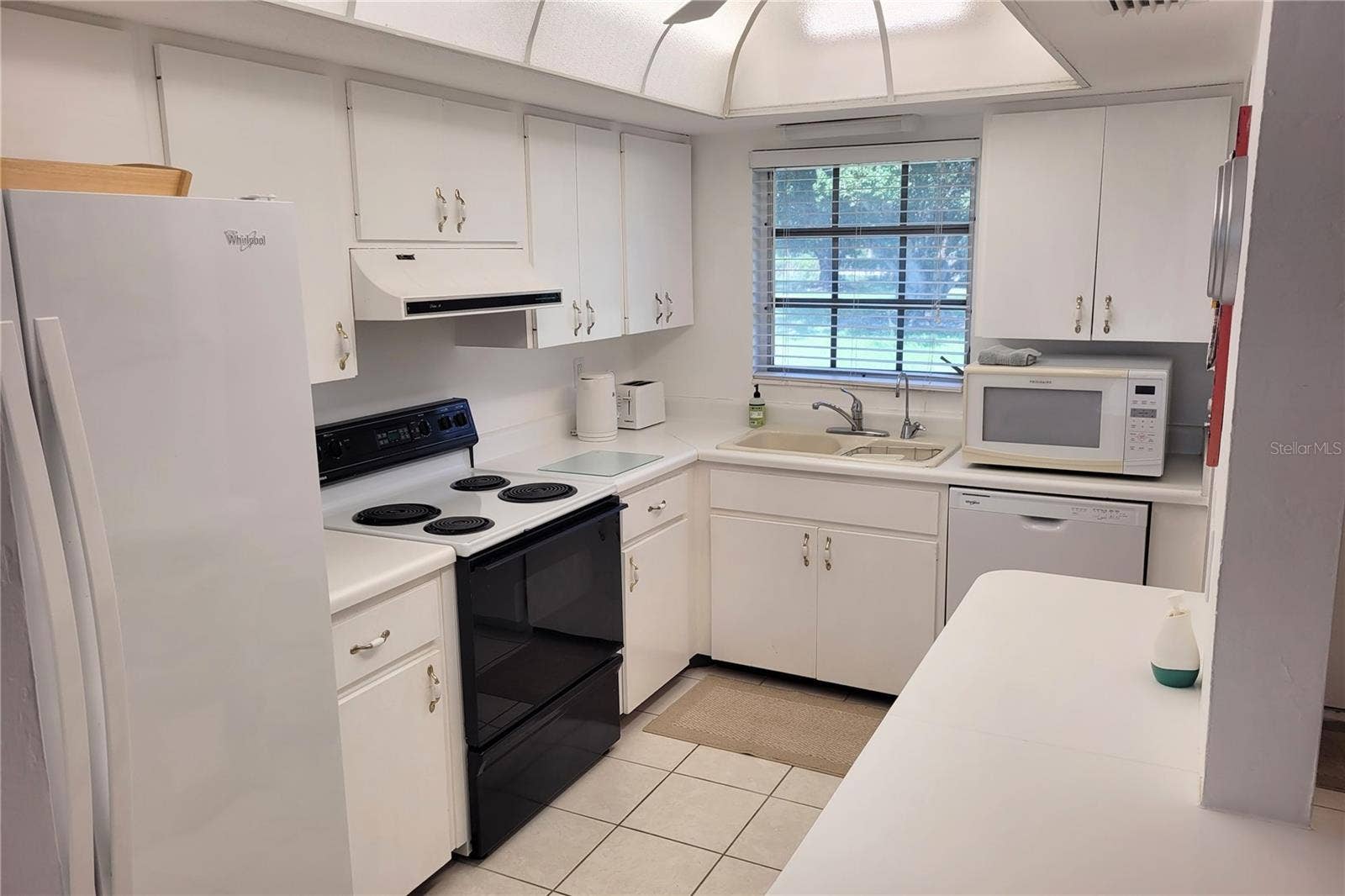 2609 GOLF COURSE DRIVE, #403, Sarasota, FL 34234