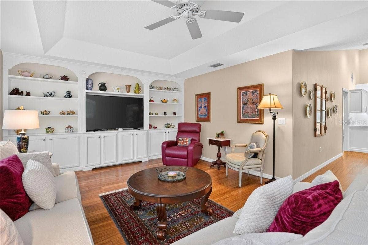 3331 45TH AVENUE E, Bradenton, FL 34203 Family Room