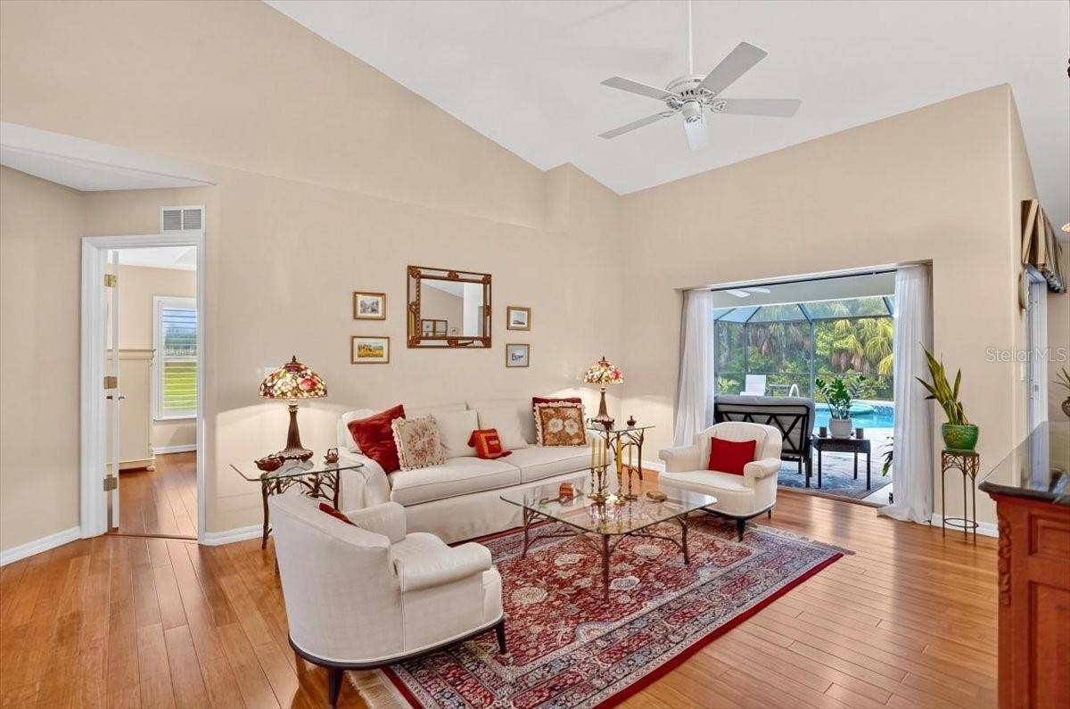 3331 45TH AVENUE E, Bradenton, FL 34203 Living Room
