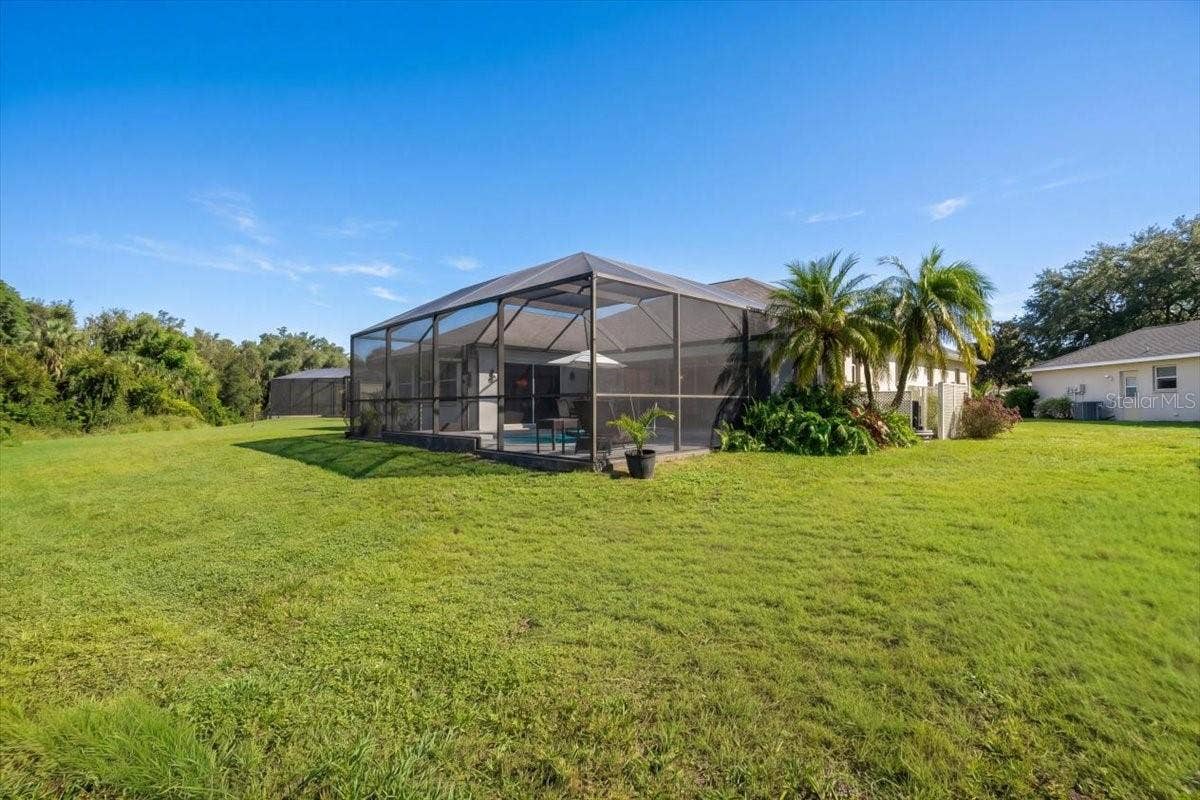 3331 45TH AVENUE E, Bradenton, FL 34203 Backyard