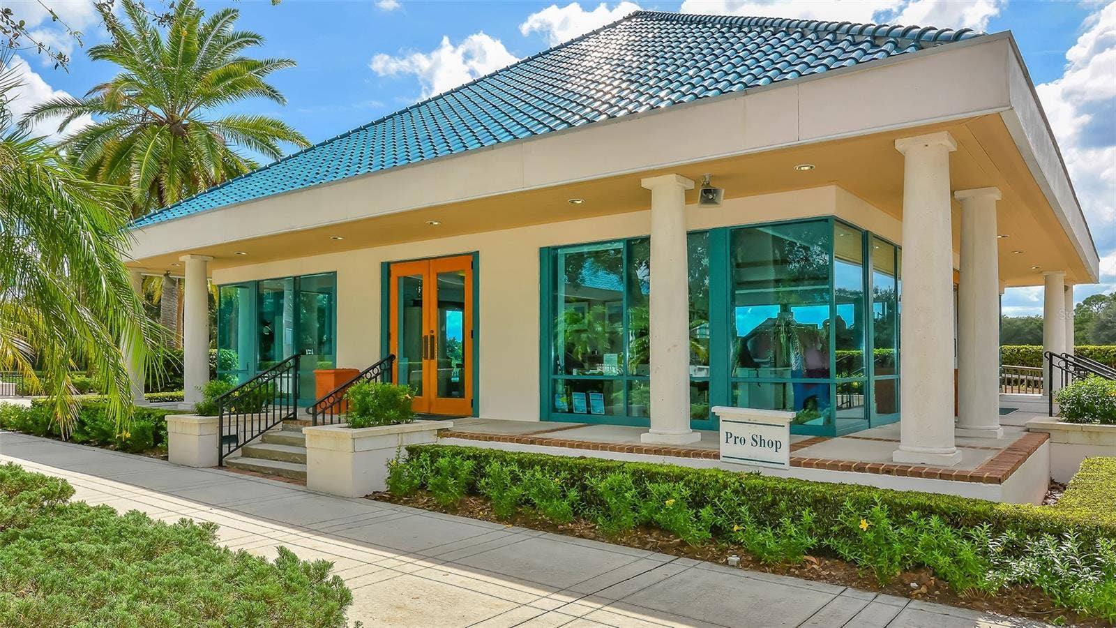 7325 CHATSWORTH COURT, University Park, FL 34201