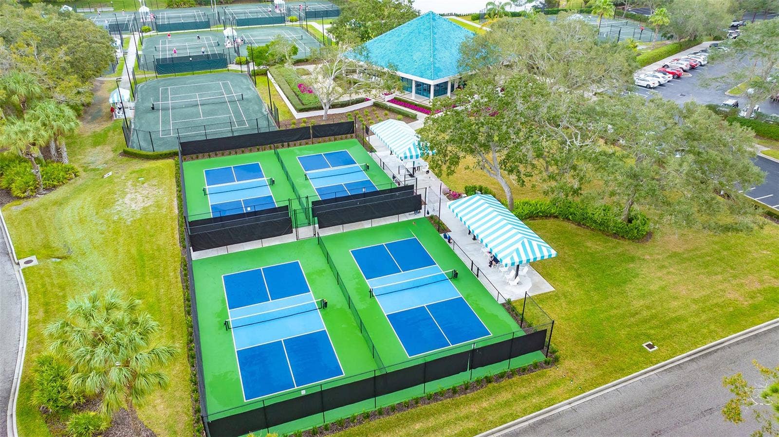 7325 CHATSWORTH COURT, University Park, FL 34201