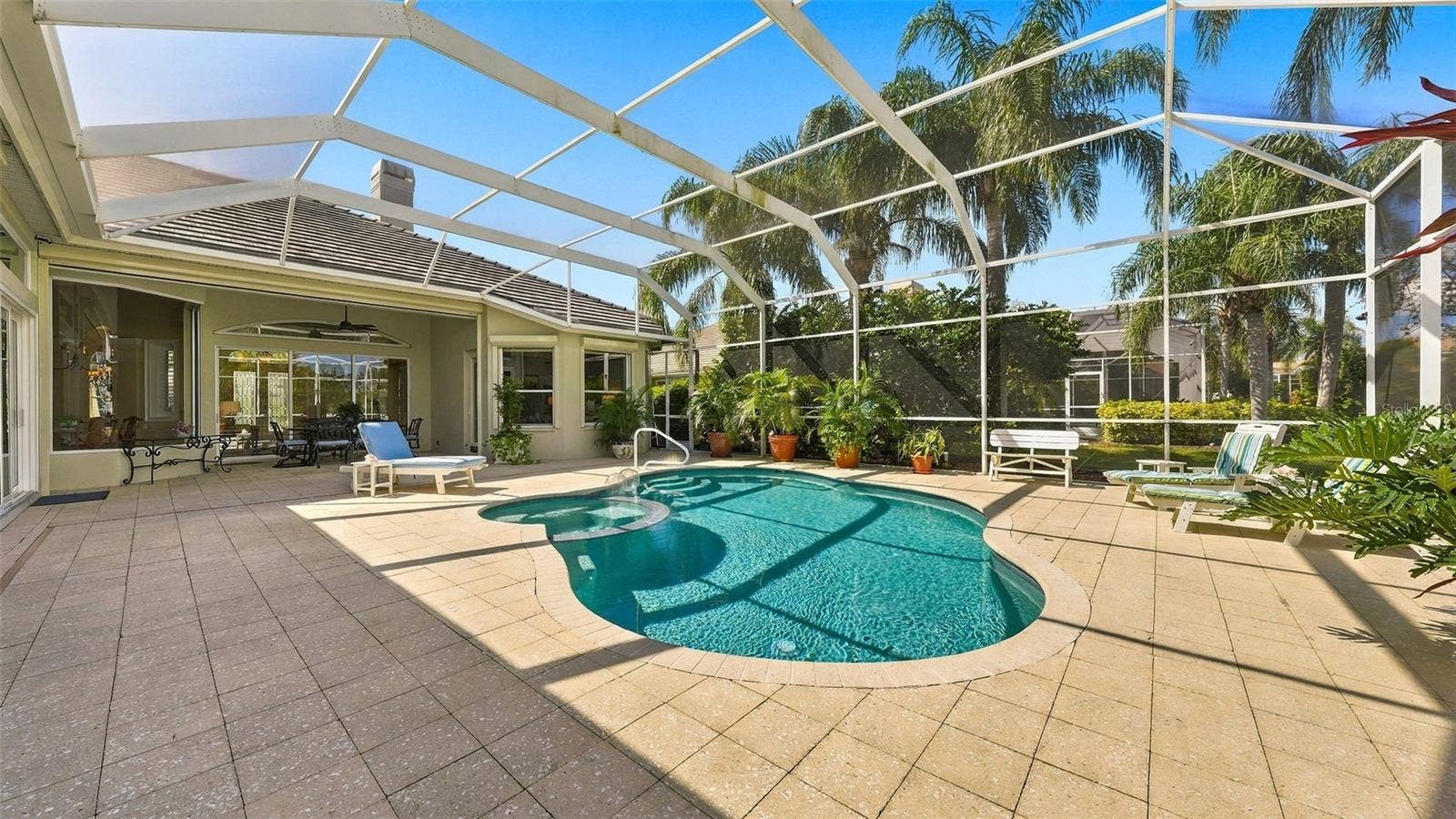 7325 CHATSWORTH COURT, University Park, FL 34201