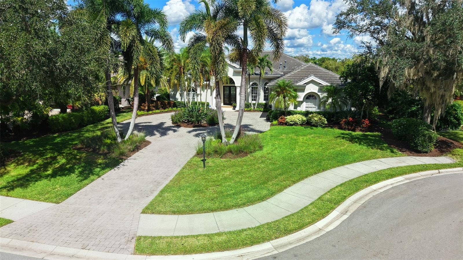 7325 CHATSWORTH COURT, University Park, FL 34201