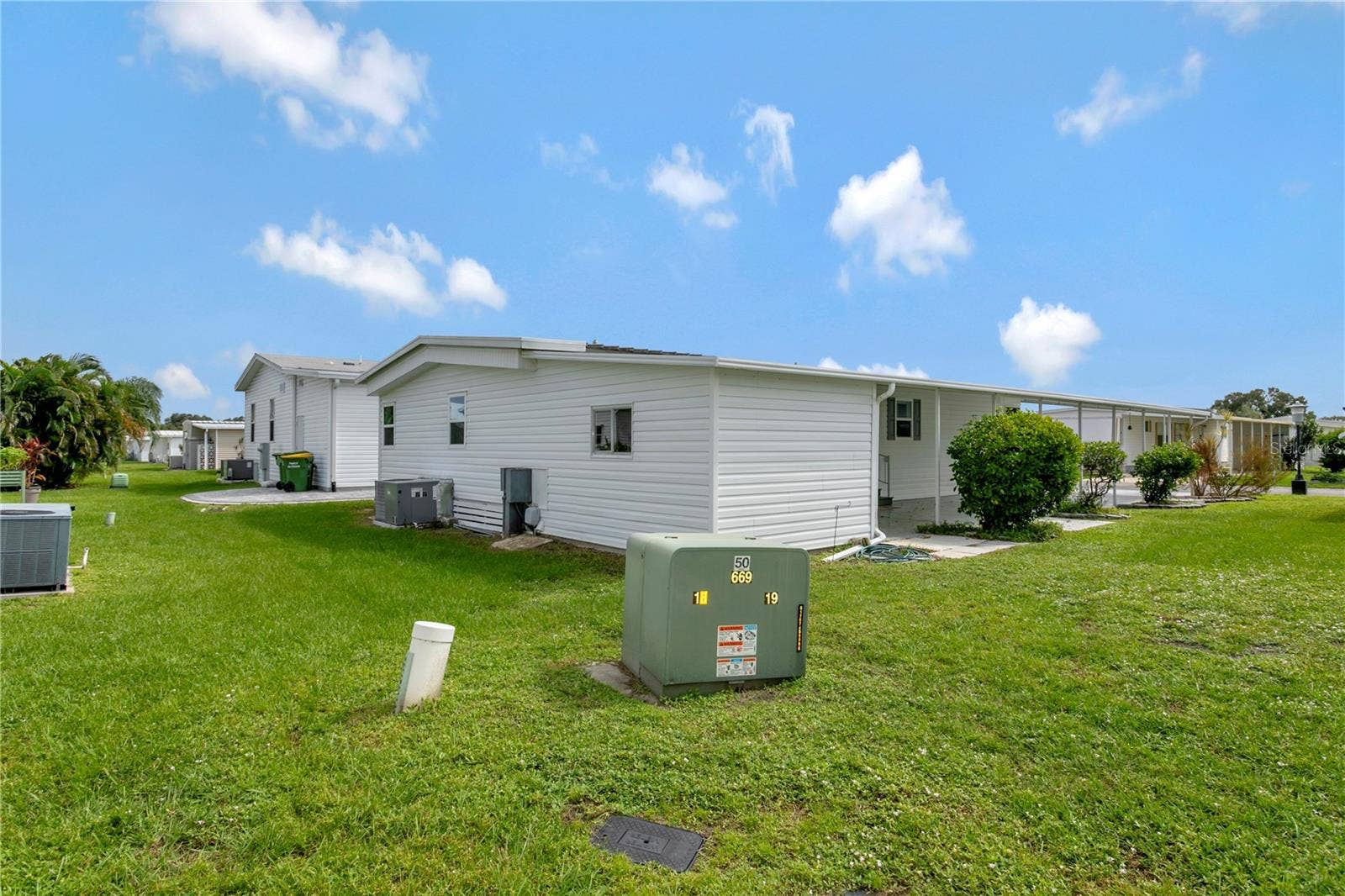 3329 OVERCUP OAK TERRACE, Sarasota, FL 34237
