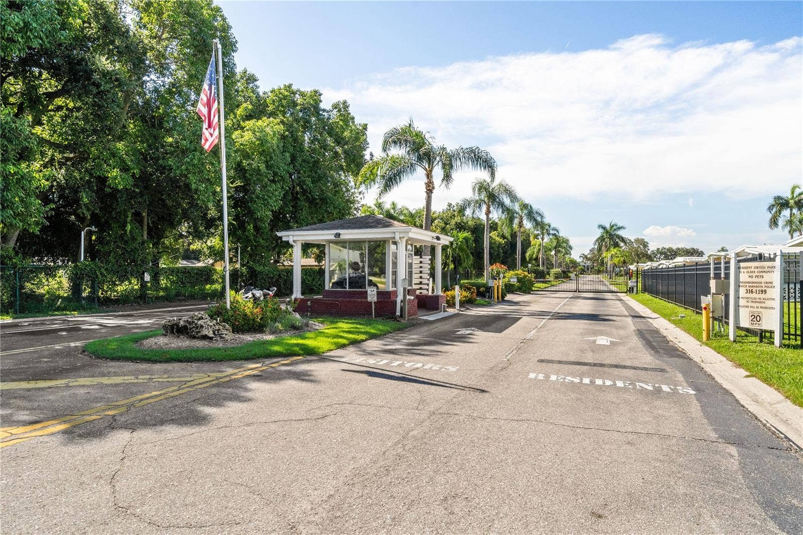 3329 OVERCUP OAK TERRACE, Sarasota, FL 34237