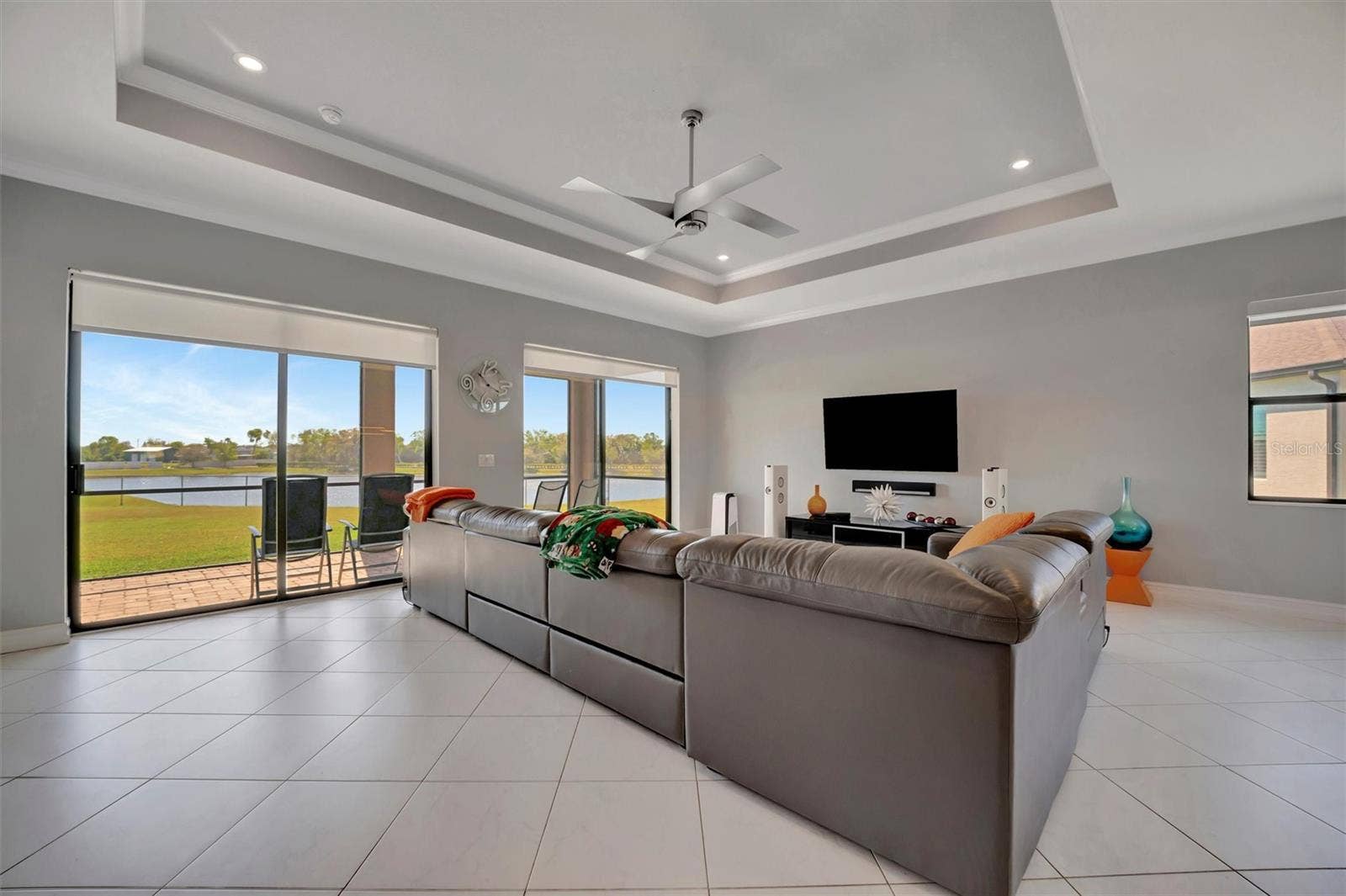 6620 35TH COURT E, Sarasota, FL 34243