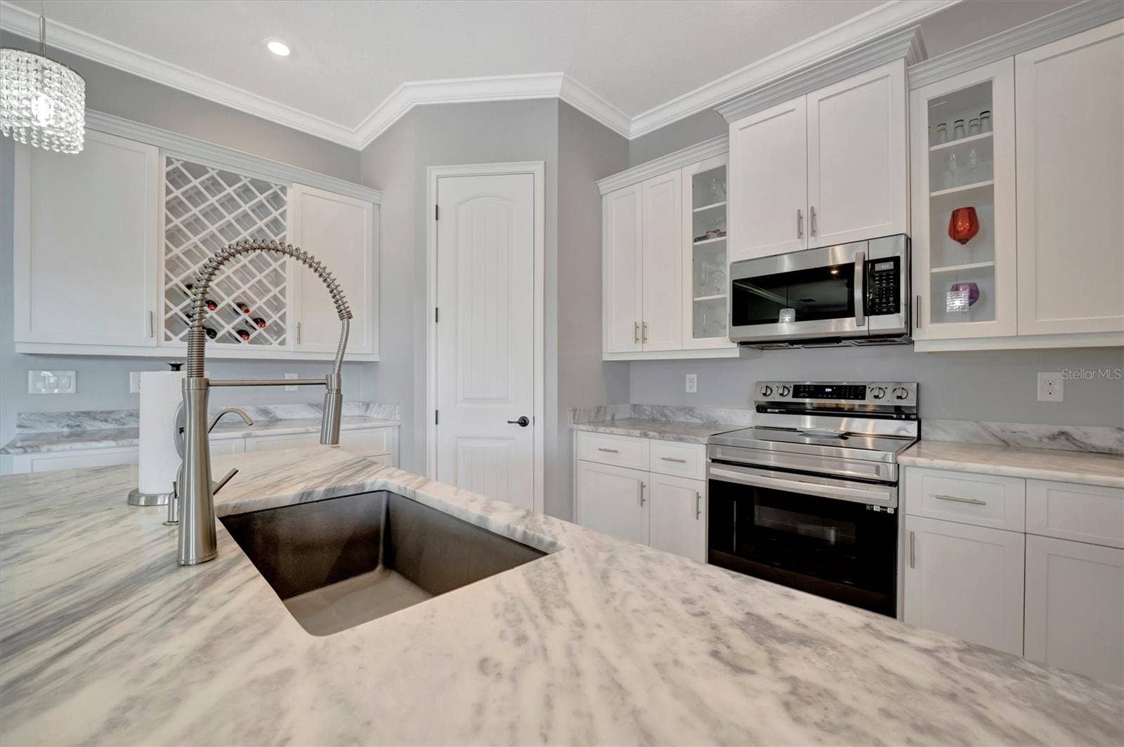 6620 35TH COURT E, Sarasota, FL 34243