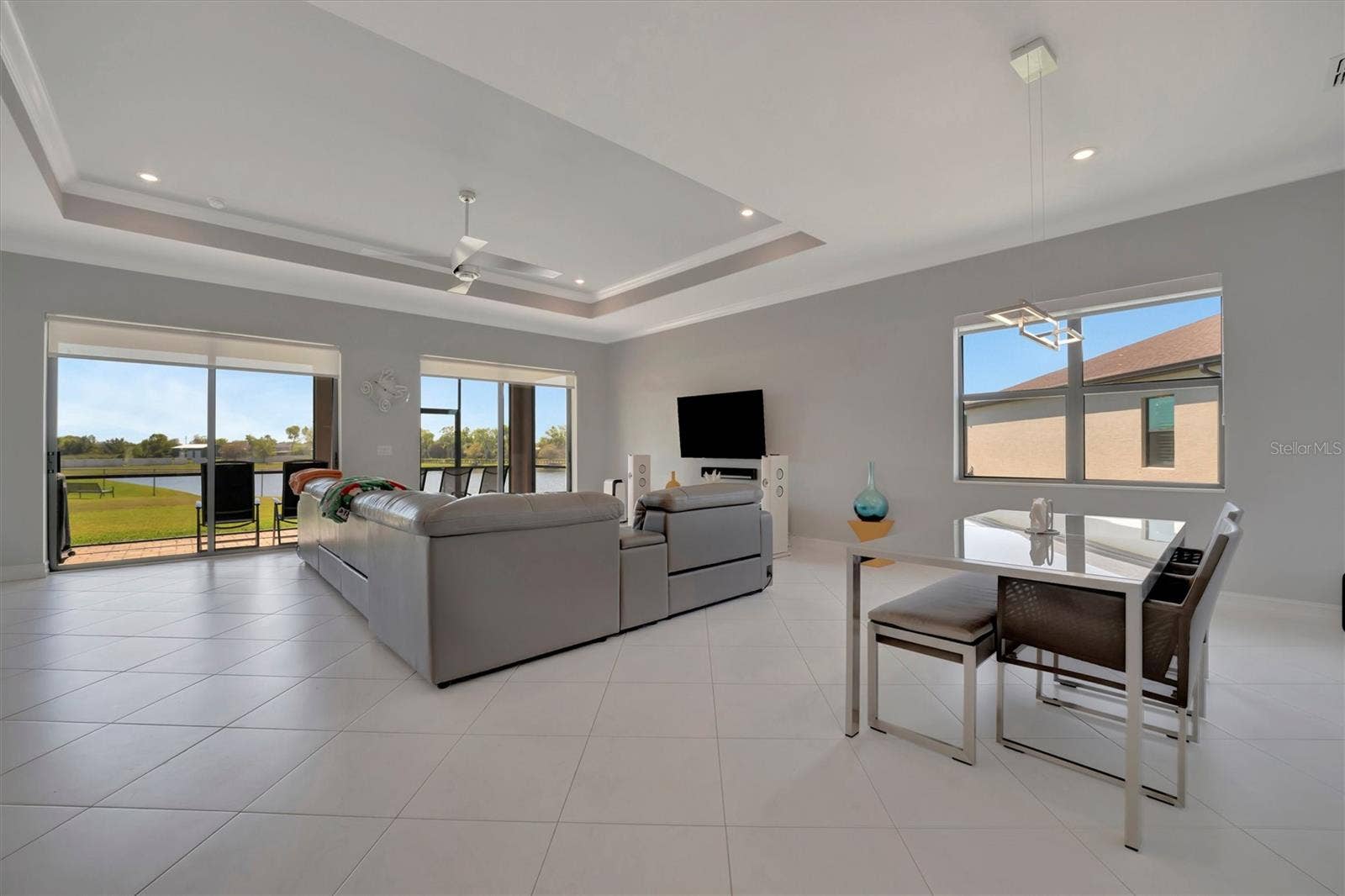 6620 35TH COURT E, Sarasota, FL 34243