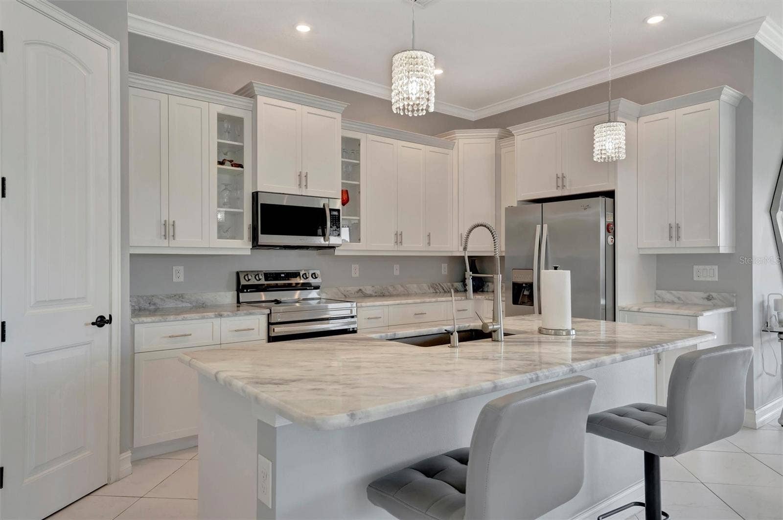 6620 35TH COURT E, Sarasota, FL 34243