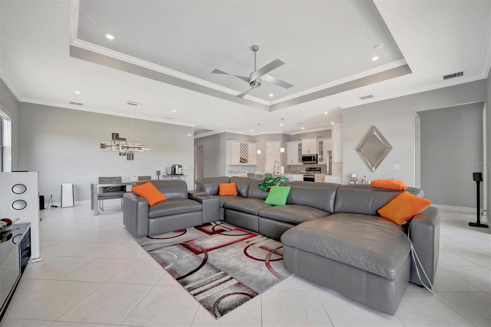 6620 35TH COURT E, Sarasota, FL 34243