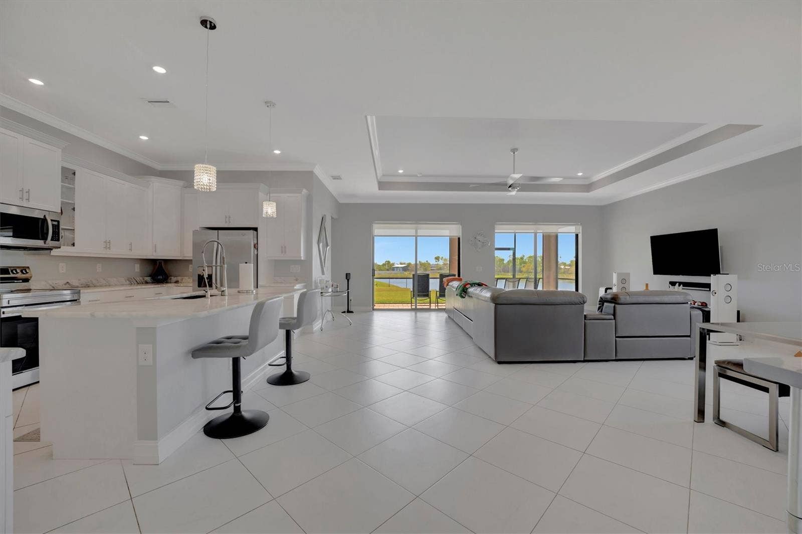 6620 35TH COURT E, Sarasota, FL 34243