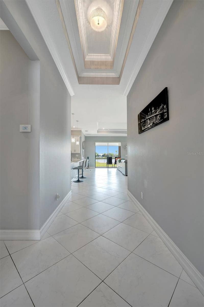 6620 35TH COURT E, Sarasota, FL 34243