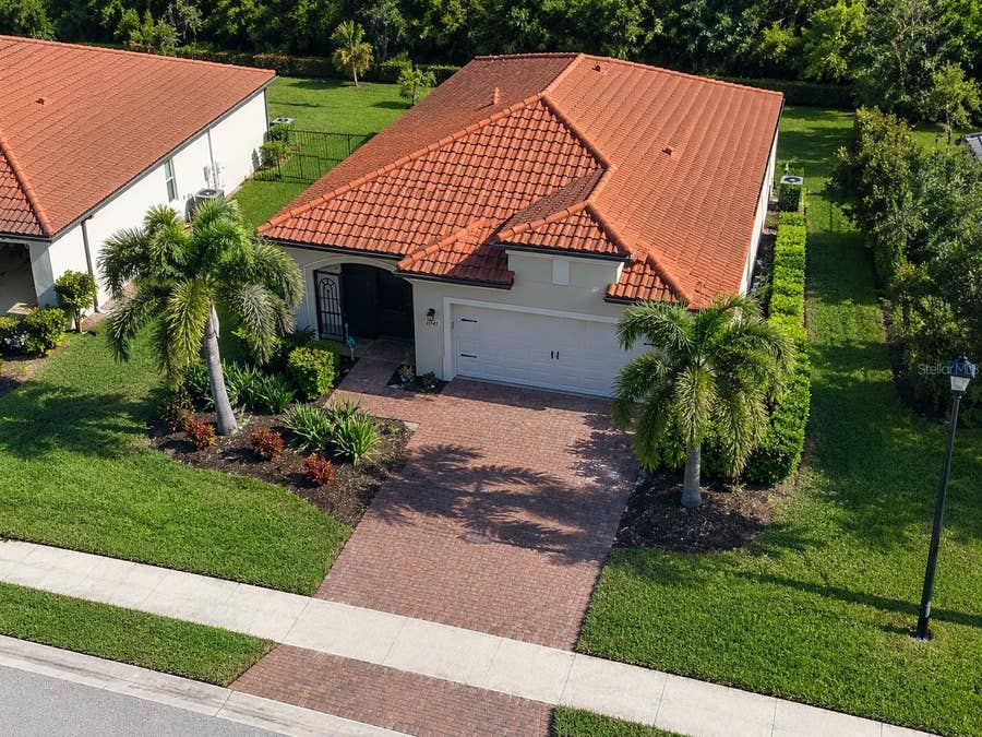 Property photo for 10141 FIDDLEWOOD DRIVE, Venice, FL