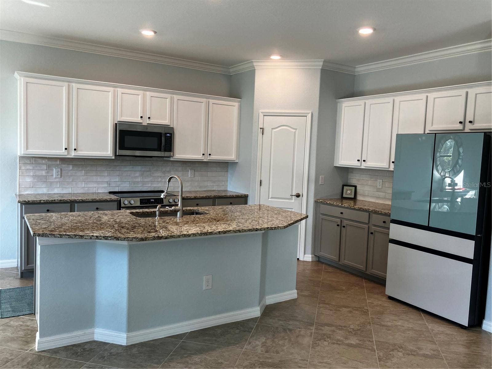 10141 FIDDLEWOOD DRIVE, Venice, FL 34293