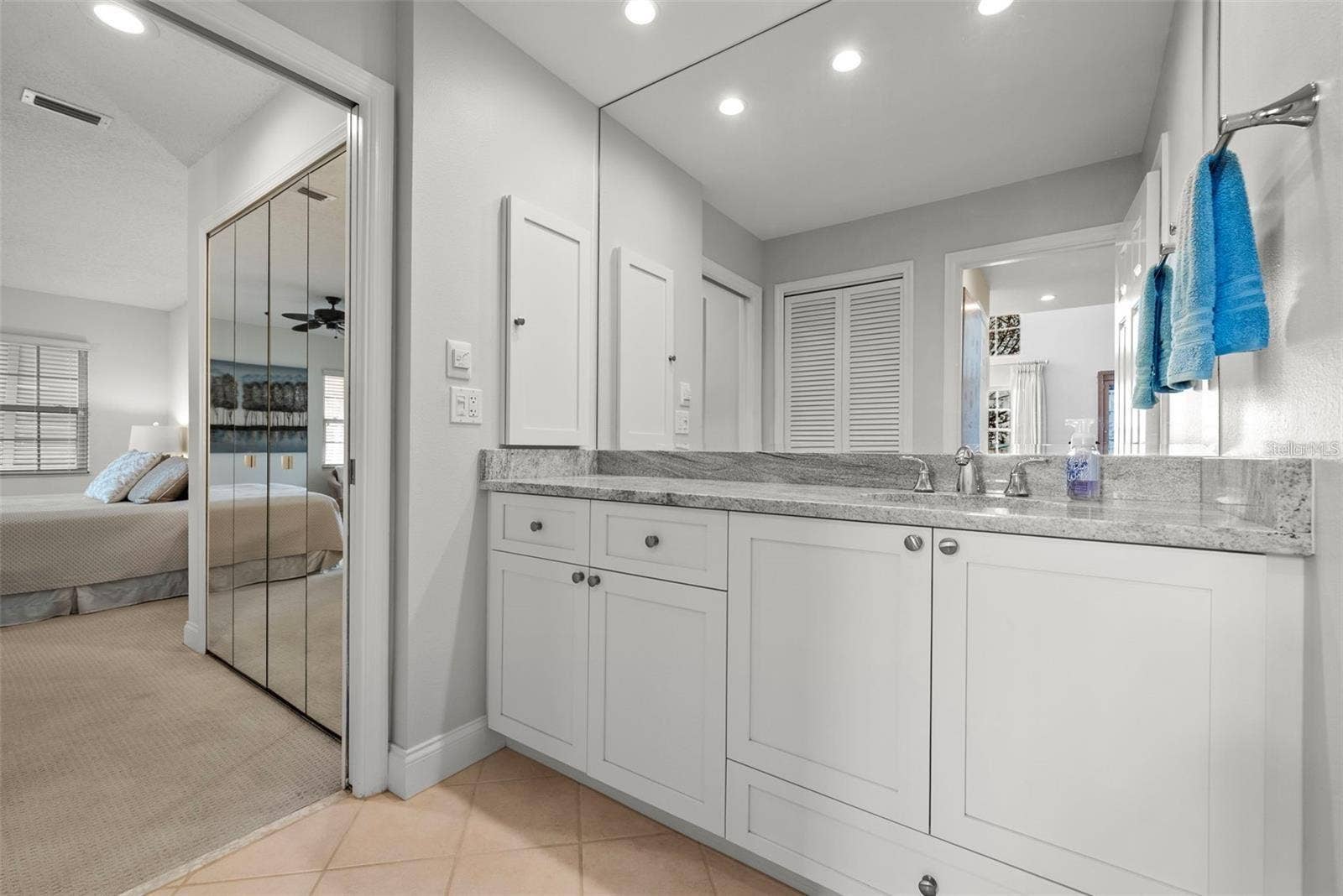 1163 COQUILLE STREET, #207, Sarasota, FL 34242