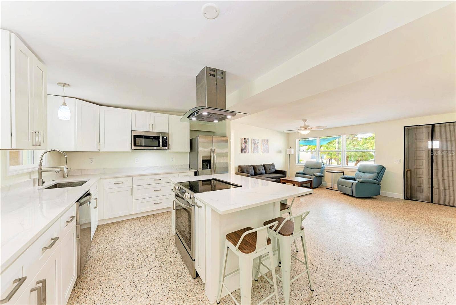 503 BAYVIEW DRIVE, Holmes Beach, FL 34217 503 BAYVIEW DRIVE, Holmes Beach, FL 34217
