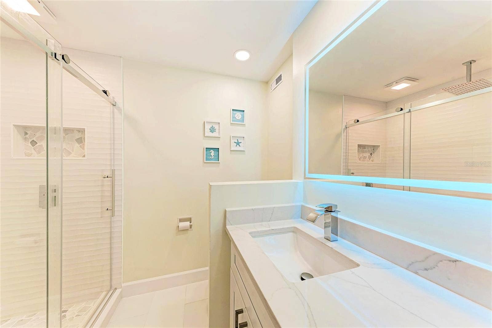 503 BAYVIEW DRIVE, Holmes Beach, FL 34217 503 BAYVIEW DRIVE, Holmes Beach, FL 34217