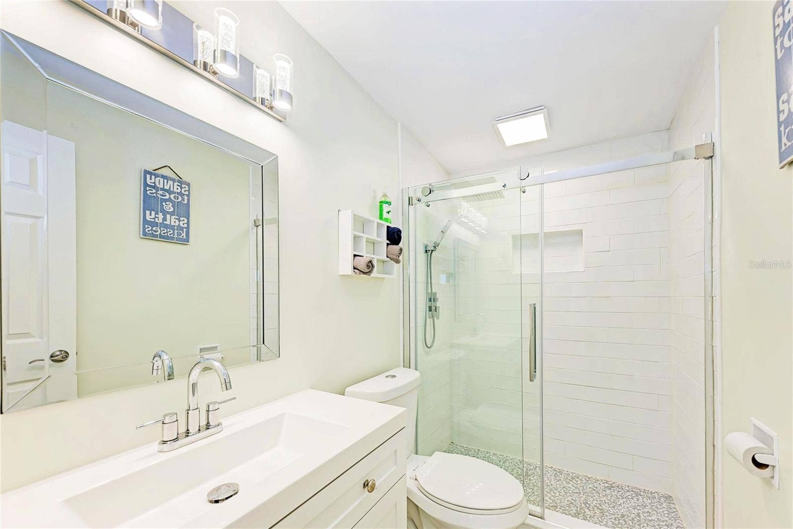 503 BAYVIEW DRIVE, Holmes Beach, FL 34217 503 BAYVIEW DRIVE, Holmes Beach, FL 34217