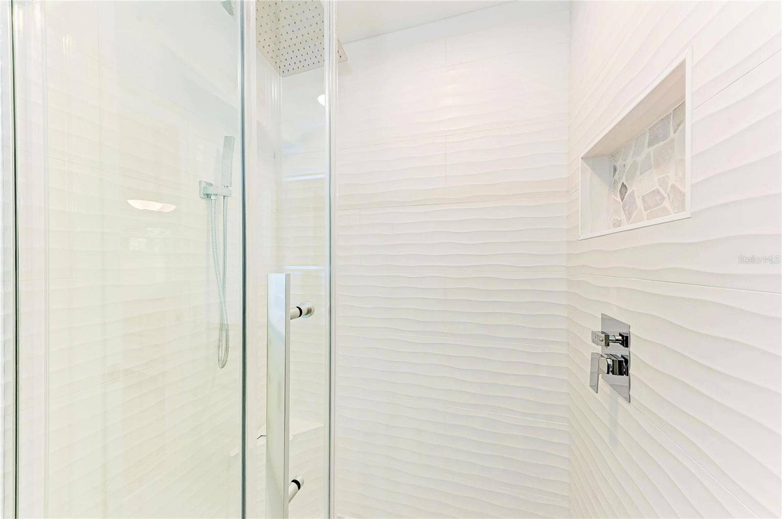 503 BAYVIEW DRIVE, Holmes Beach, FL 34217 503 BAYVIEW DRIVE, Holmes Beach, FL 34217