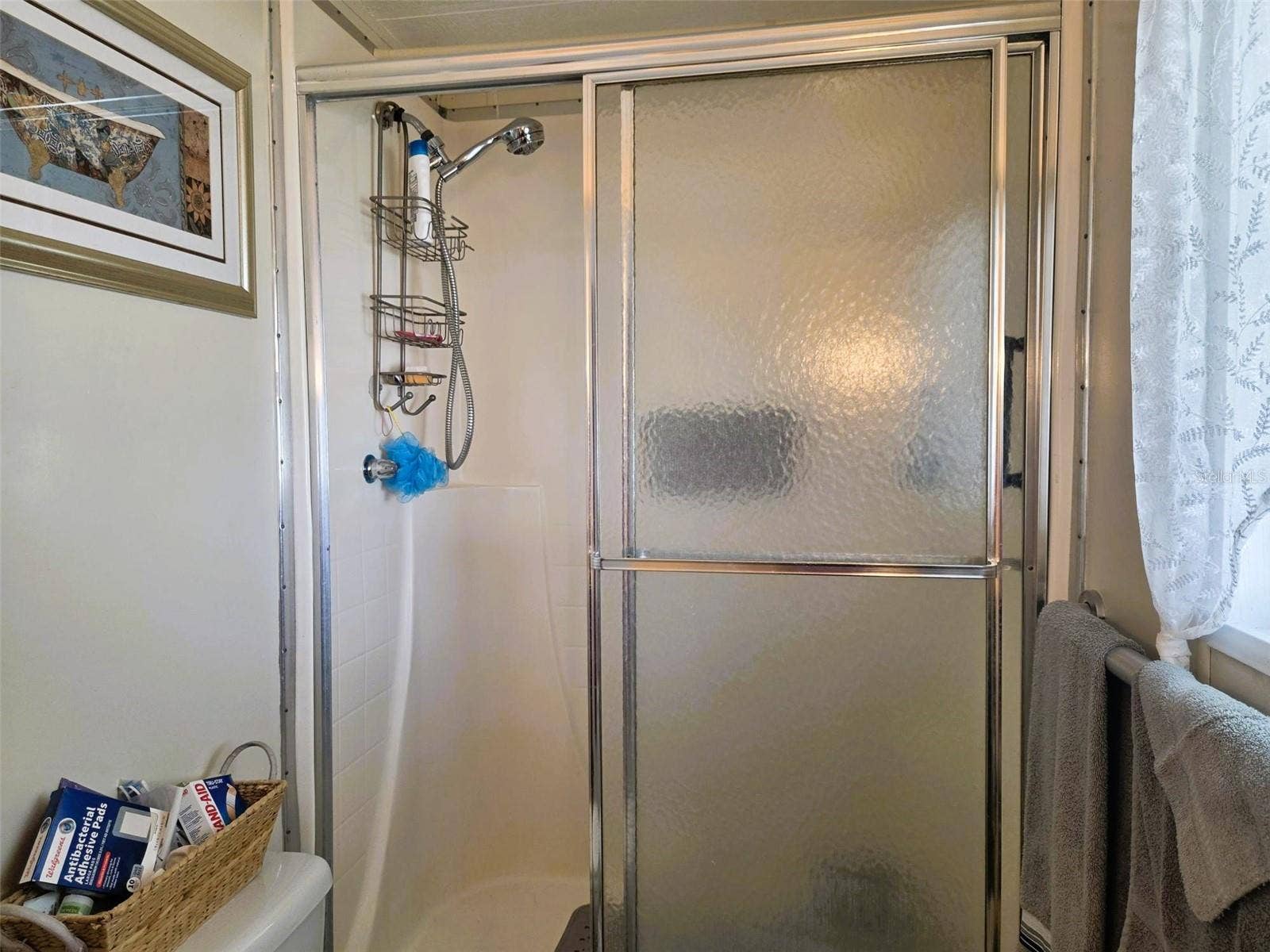 3309 OAKWOOD BOULEVARD N, Sarasota, FL 34237 Shower in Primary Bath