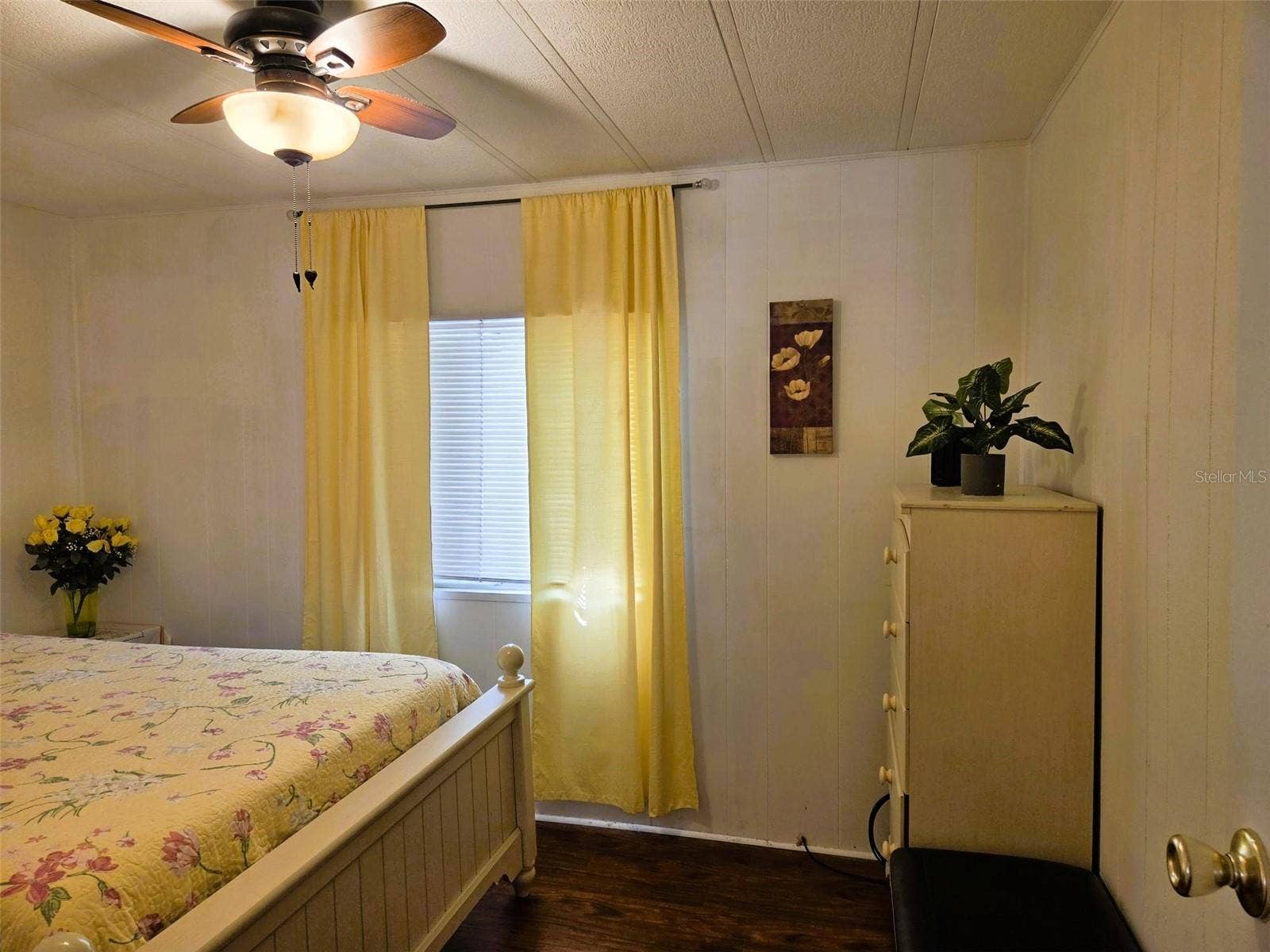 3309 OAKWOOD BOULEVARD N, Sarasota, FL 34237 Another view of the Guest Bedroom