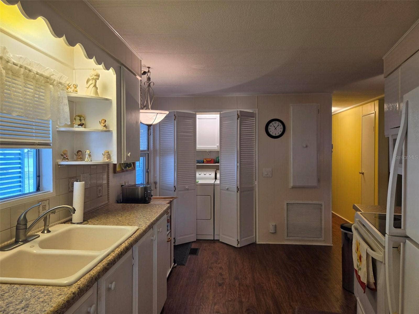 3309 OAKWOOD BOULEVARD N, Sarasota, FL 34237 View of Laundry area