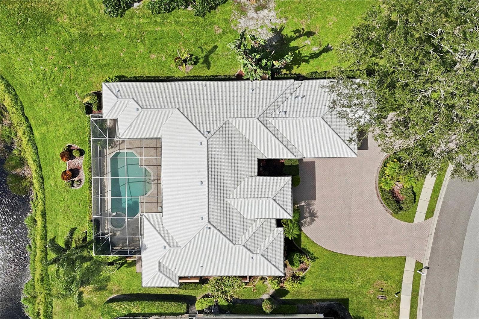 7502 EATON COURT, University Park, FL 34201 New Roof 2022