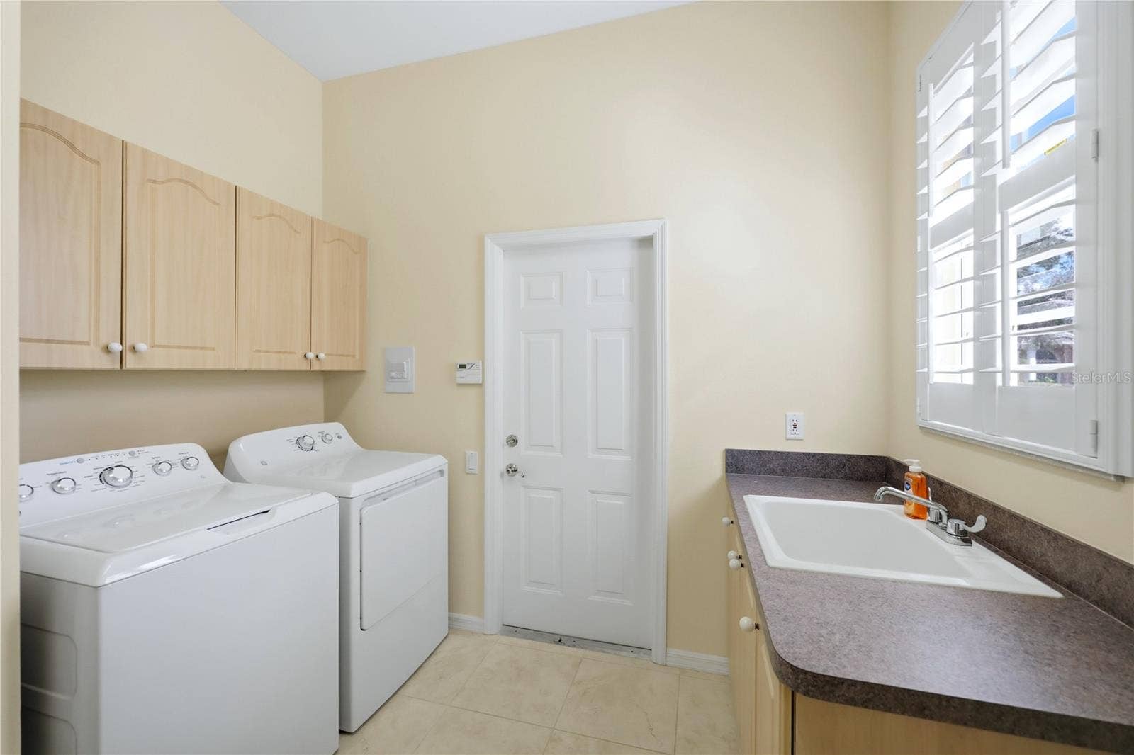 7502 EATON COURT, University Park, FL 34201 Laundry Room