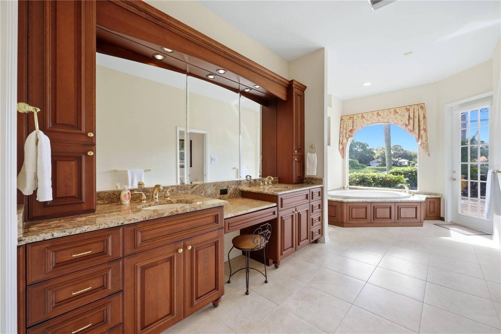 7502 EATON COURT, University Park, FL 34201 Primary bathroom