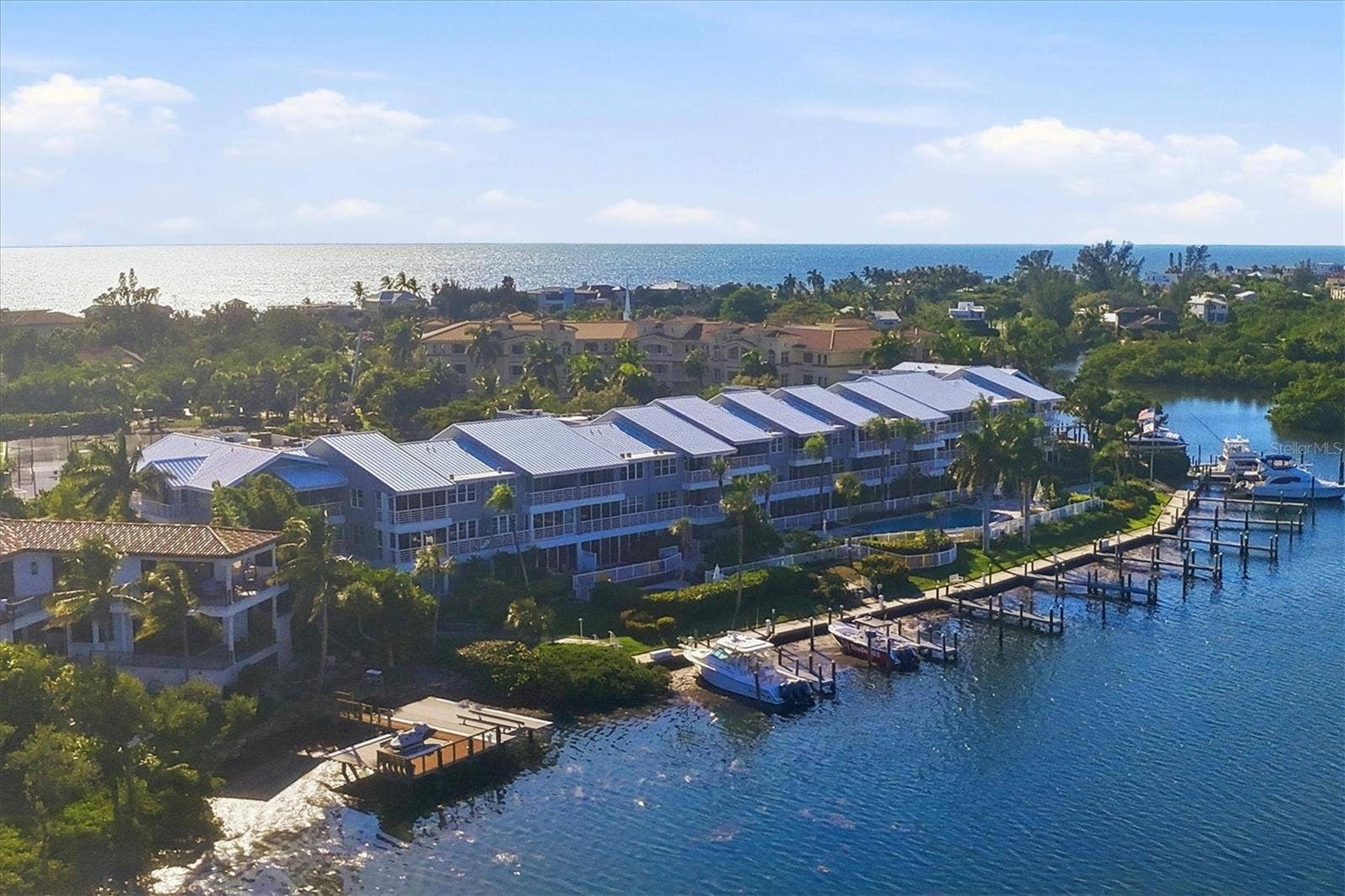 615 DREAM ISLAND PLACE, #212, Longboat Key, FL 34228 Harbour Villa Club