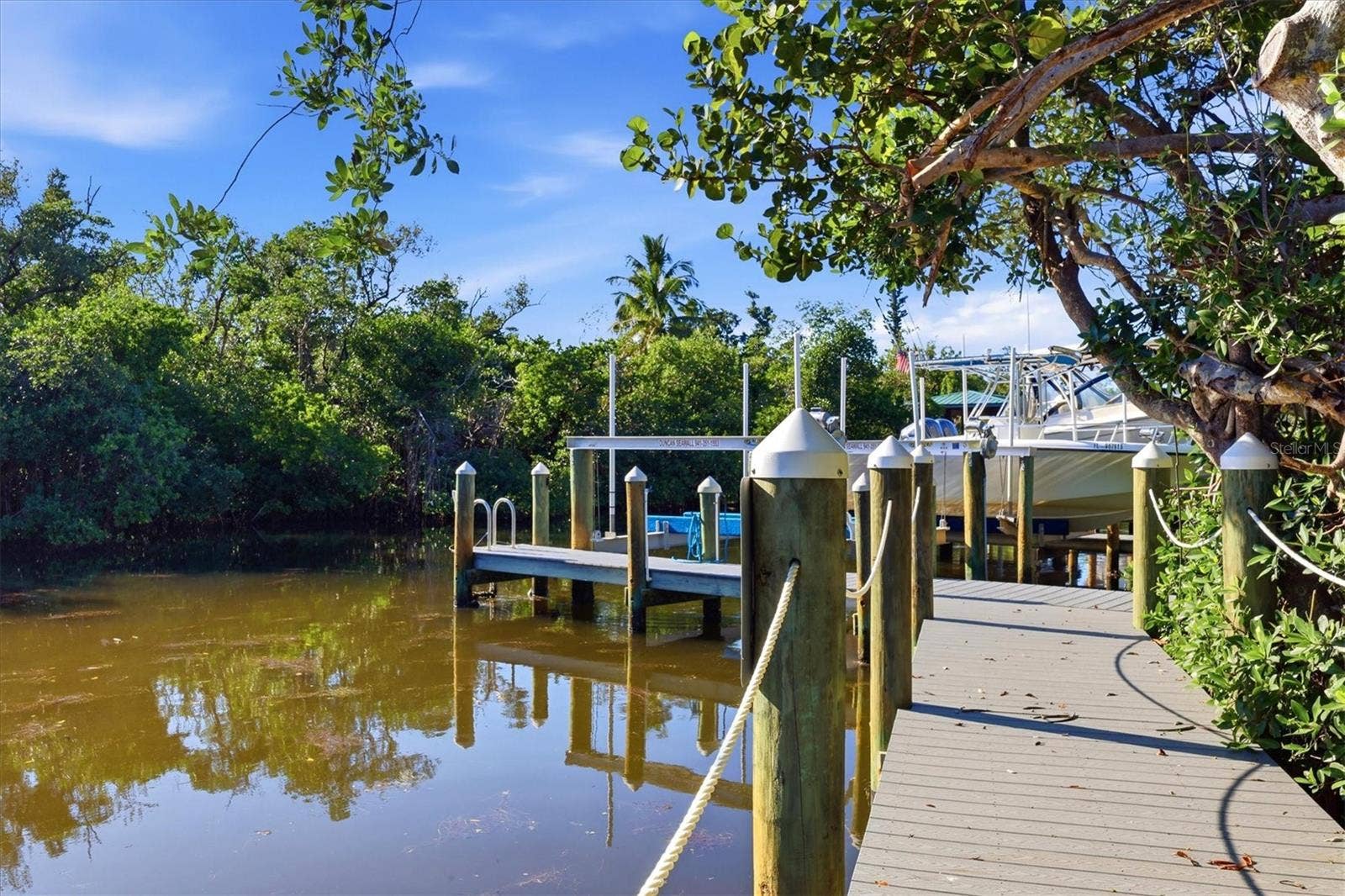 615 DREAM ISLAND PLACE, #212, Longboat Key, FL 34228 Private and protected deeded dock space.