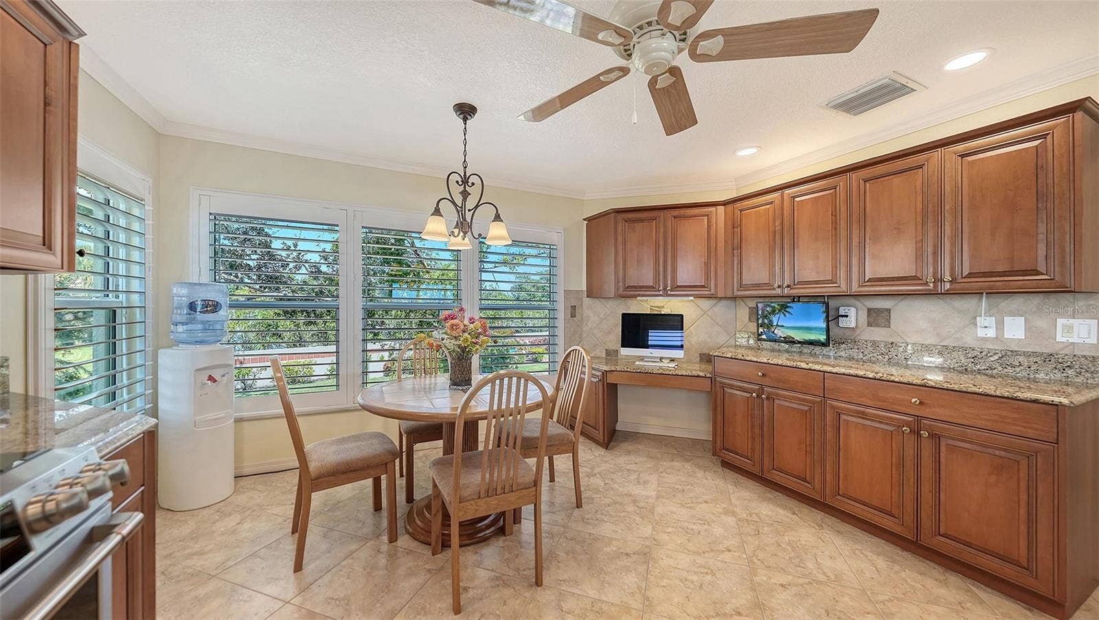 4533 BAY CLUB DRIVE, #11, Bradenton, FL 34210 4533 BAY CLUB DRIVE, #11, Bradenton, FL 34210