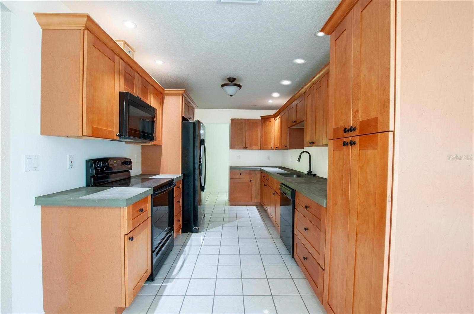 627 E MAGNOLIA STREET, Arcadia, FL 34266 627 E MAGNOLIA STREET, Arcadia, FL 34266