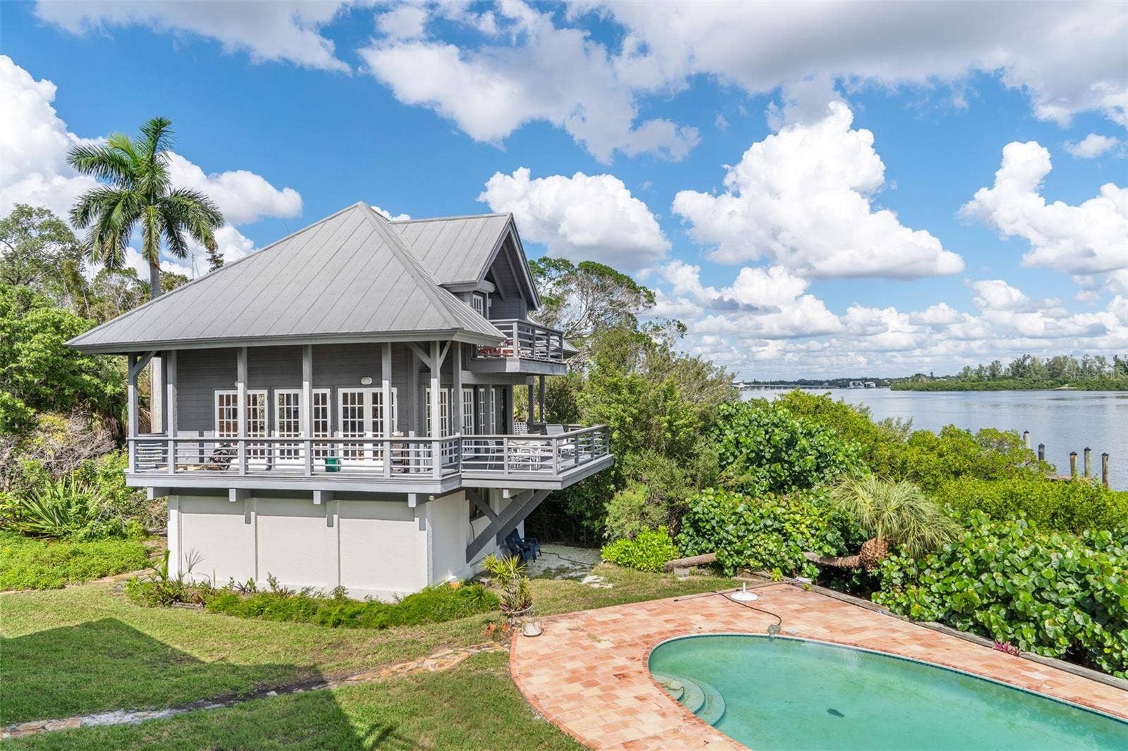 4196 ROBERTS POINT CIRCLE, Sarasota, FL 34242