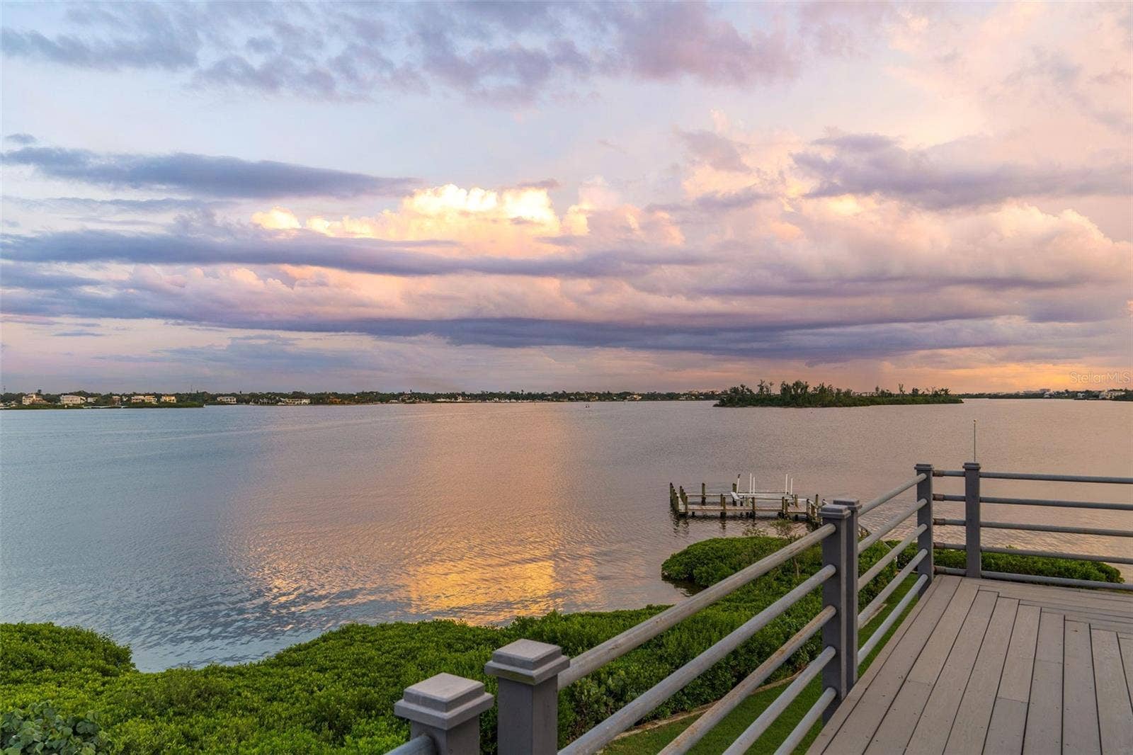 4196 ROBERTS POINT CIRCLE, Sarasota, FL 34242