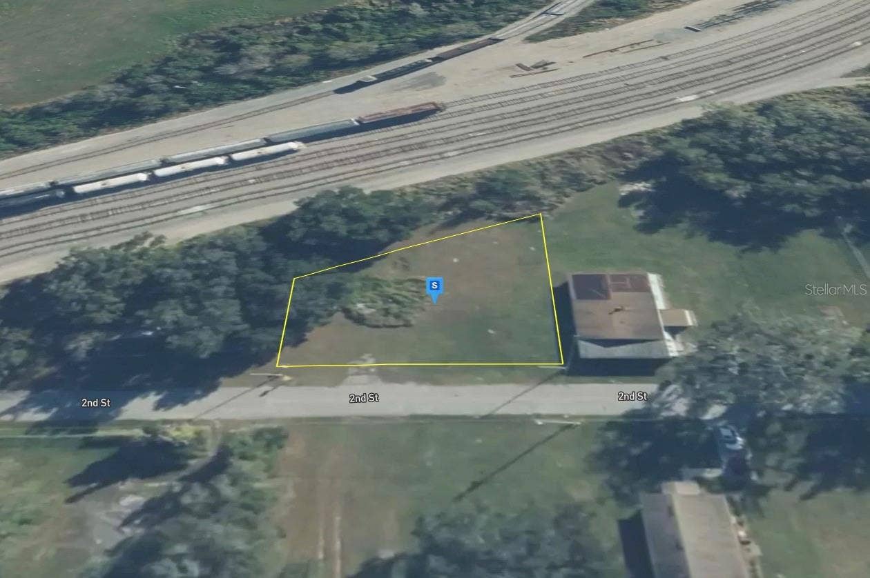 2200 2ND STREET, Mulberry, FL 33860 2200 2ND STREET, Mulberry, FL 33860
