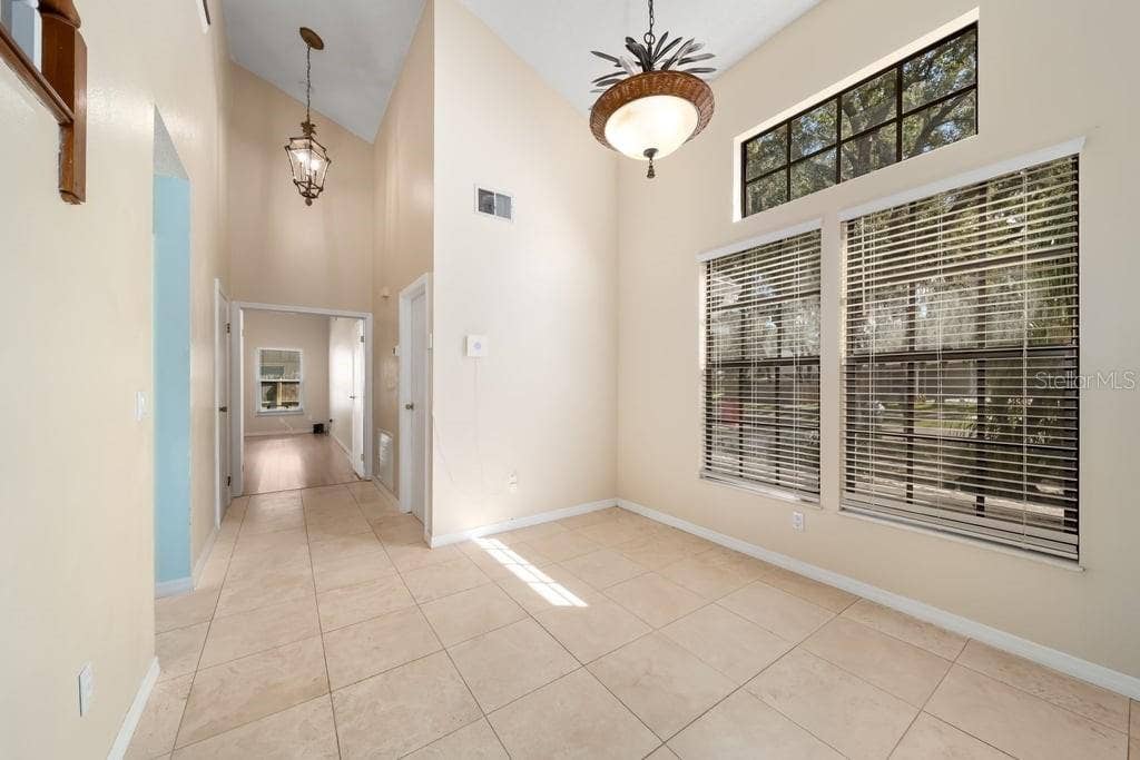 4119 MORELAND DRIVE, Valrico, FL 33596 Separate dining area