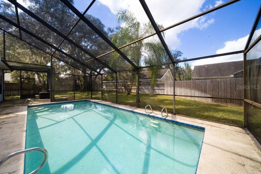 4119 MORELAND DRIVE, Valrico, FL 33596 4119 MORELAND DRIVE, Valrico, FL 33596