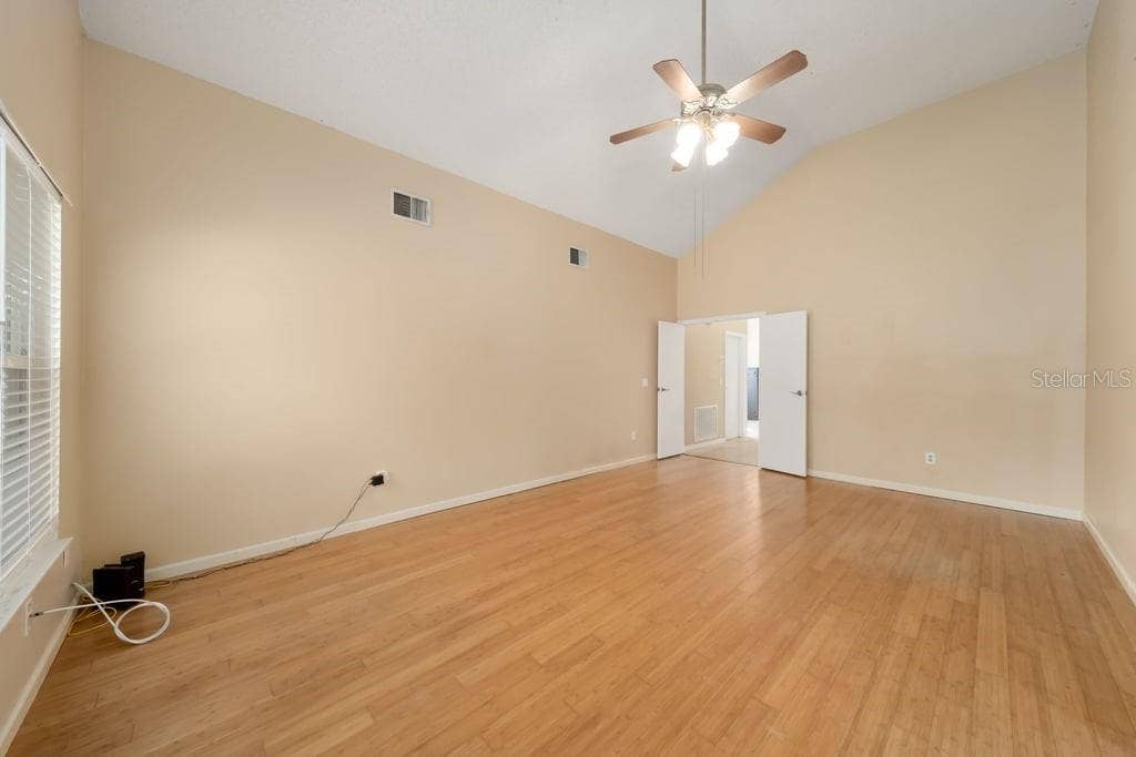 4119 MORELAND DRIVE, Valrico, FL 33596 Largo Primary bedroom