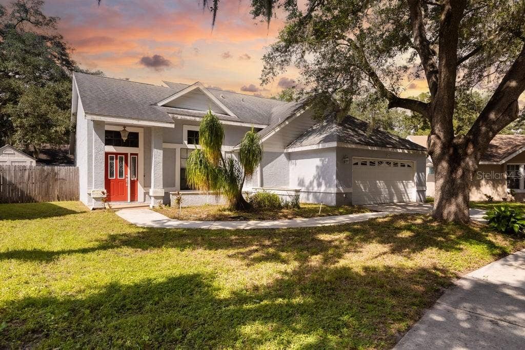 4119 MORELAND DRIVE, Valrico, FL 33596 4119 MORELAND DRIVE, Valrico, FL 33596