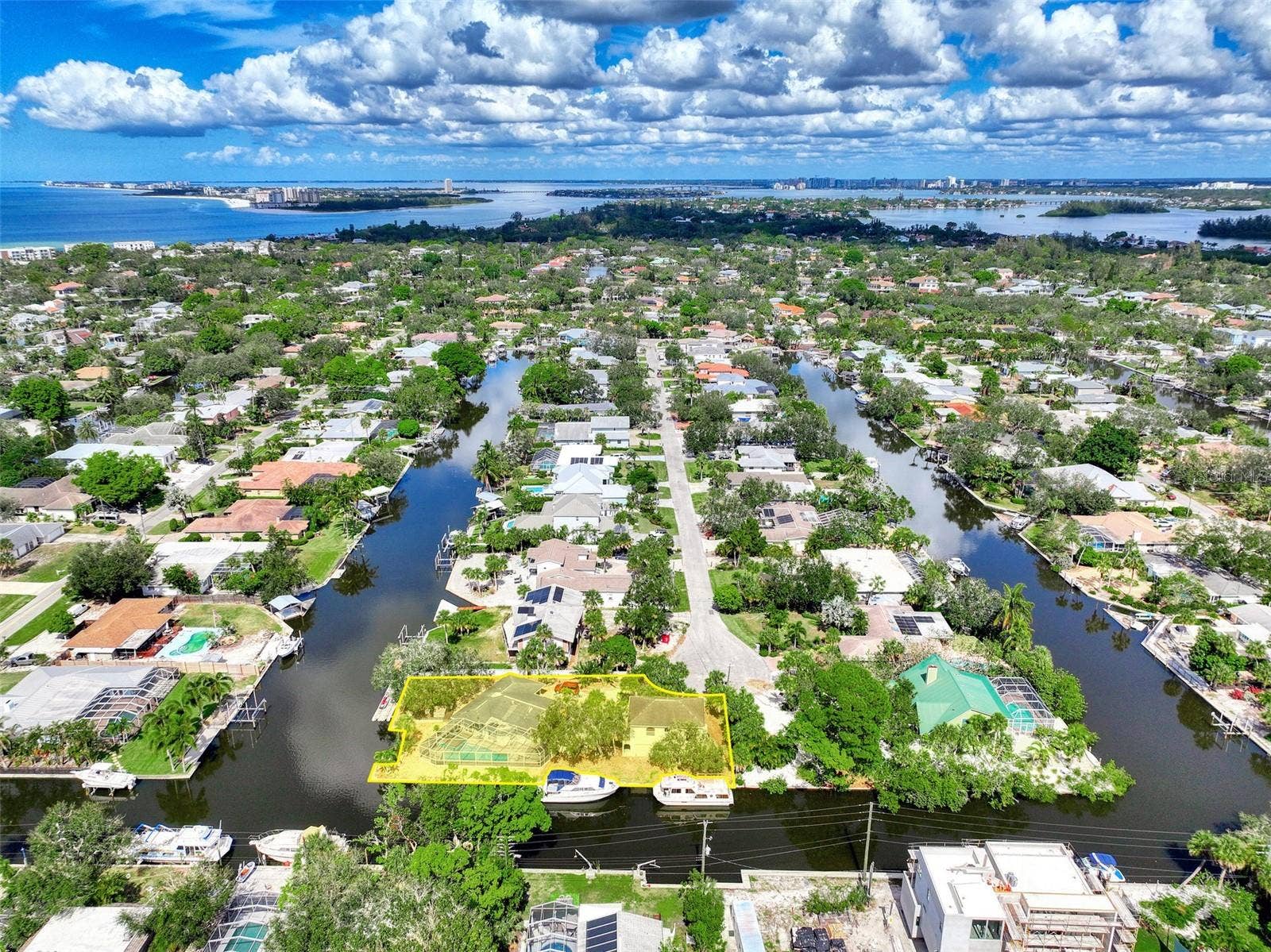5174 SANDY COVE AVENUE, Sarasota, FL 34242 5174 SANDY COVE AVENUE, Sarasota, FL 34242