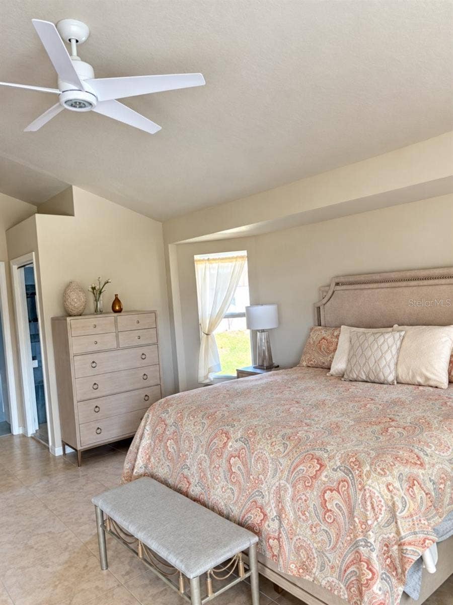 393 VISTA WOOD DRIVE, Venice, FL 34293 393 VISTA WOOD DRIVE, Venice, FL 34293