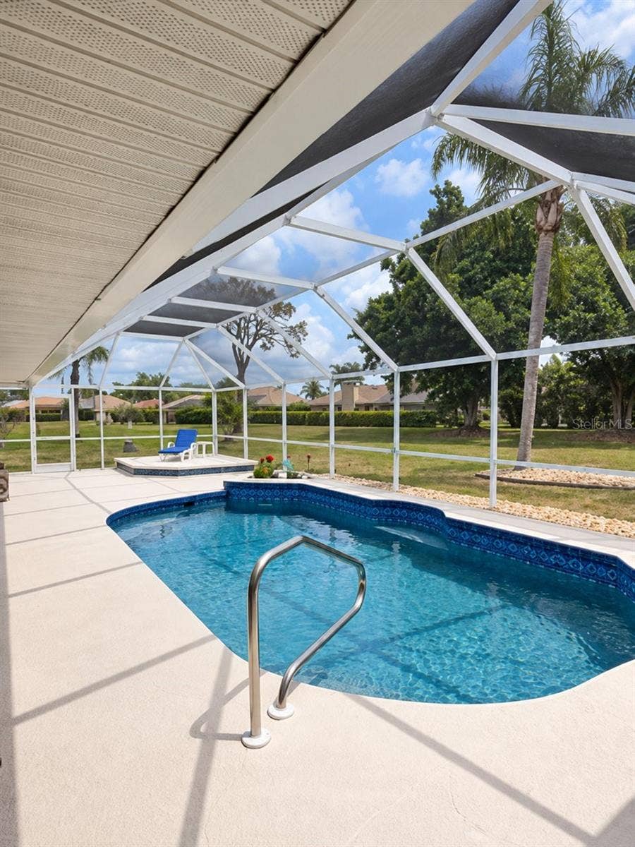 393 VISTA WOOD DRIVE, Venice, FL 34293 393 VISTA WOOD DRIVE, Venice, FL 34293