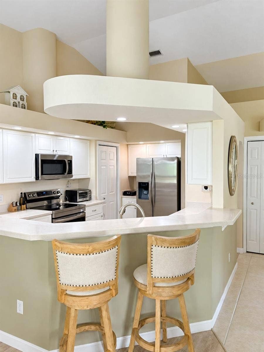 393 VISTA WOOD DRIVE, Venice, FL 34293 393 VISTA WOOD DRIVE, Venice, FL 34293