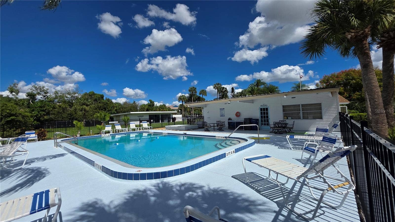 2711 51ST AVENUE W, #2711, Bradenton, FL 34207 2711 51ST AVENUE W, #2711, Bradenton, FL 34207