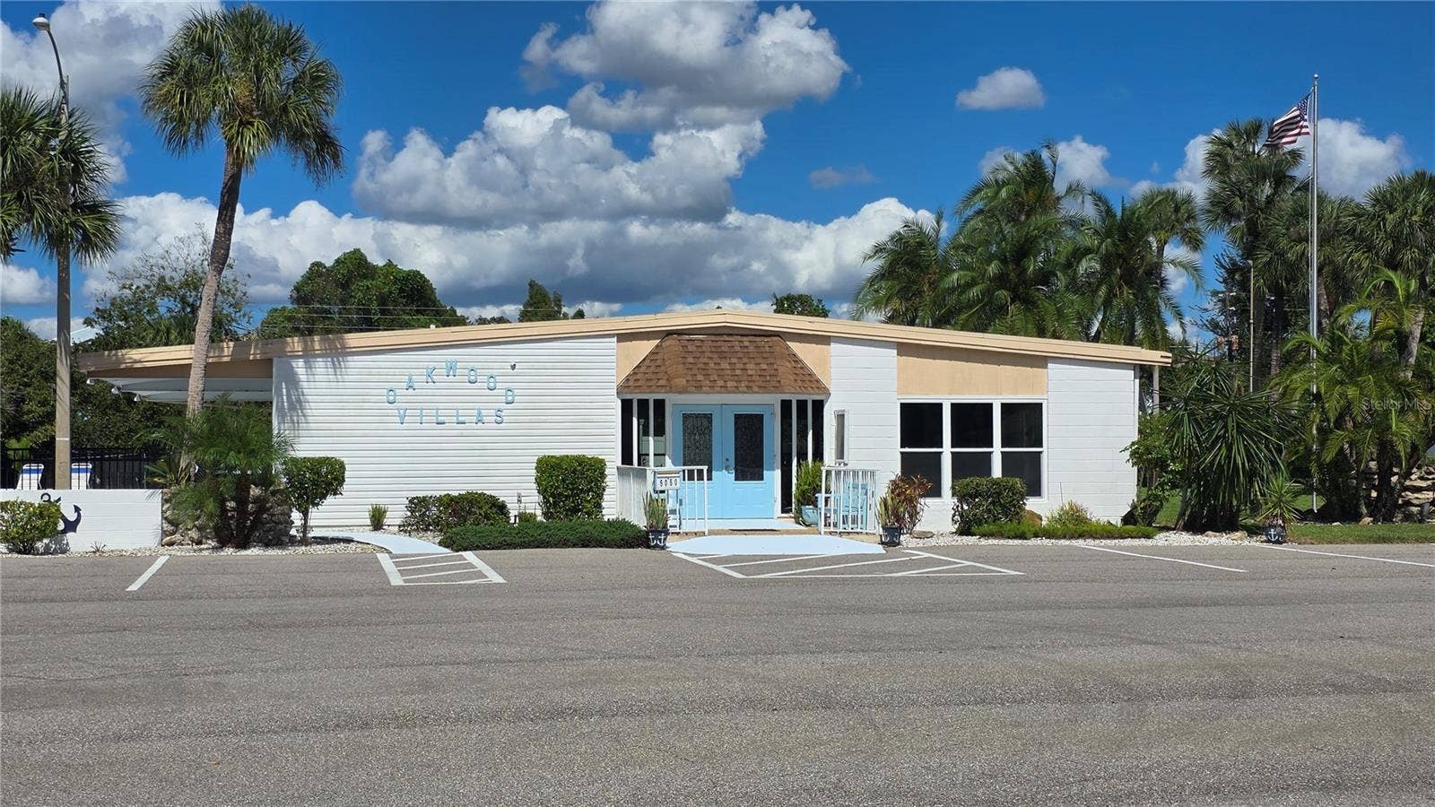 2711 51ST AVENUE W, #2711, Bradenton, FL 34207 2711 51ST AVENUE W, #2711, Bradenton, FL 34207
